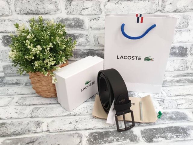 เข็มขัด-lacoste-หัวเข็มขัดปั๊มโลโก้แบรนด์-ด้านข้างบนโลหะ-รุ่นนี้-มาพร้อมที่เจาะรูเข็มขัดด้วยค่ะ