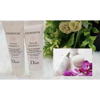 ครีมกันแดดสำหรับผิวหน้า Diorsnow Bloom Perfect Brightening Perfect Skin Creator SPF35 PA+++