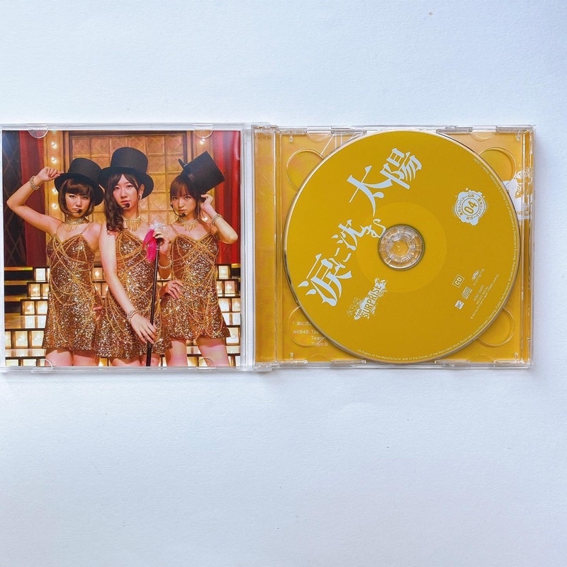 akb48-cd-dvd-team-surprise-single-namida-ni-shizumu-taiyou-แผ่นแกะแล้ว