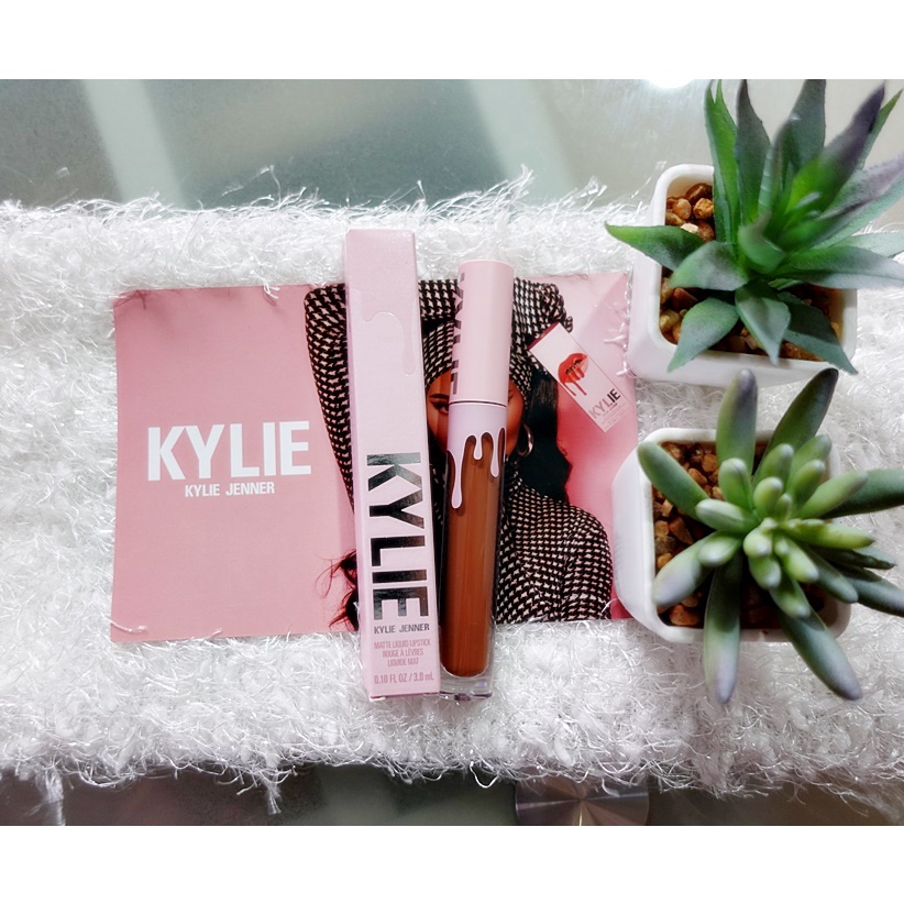 แพ็คเก็จใหม่-new-package-kylie-matte-liquid-lipstick-brown-sugar