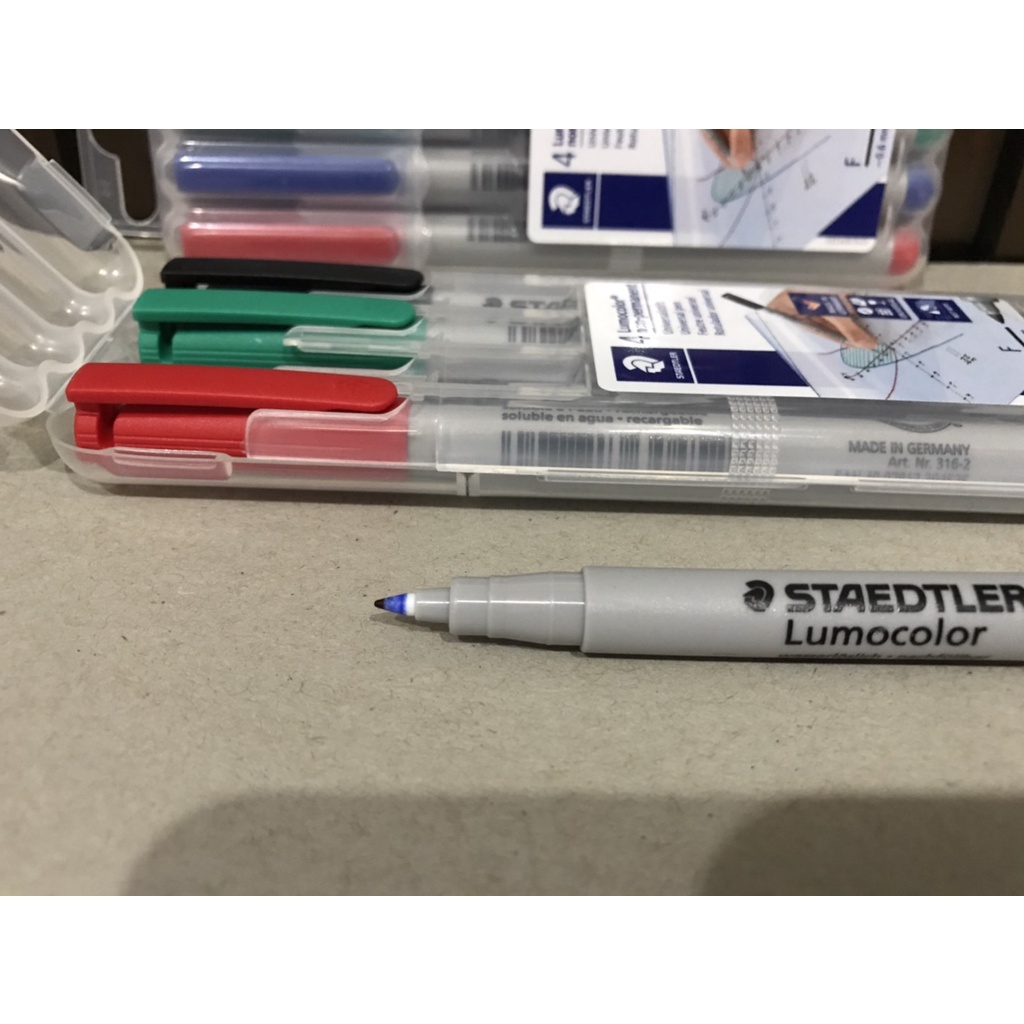 ปากกาเขียนแผ่นใส-staedtler-แพ๊ค-4-สี-ลบได้-size-f-และ-size-m