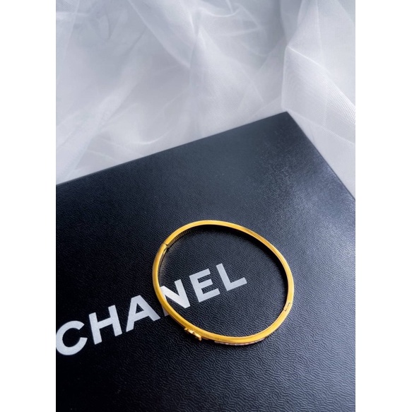 พร้อมส่ง-กำไล-chanel-เพชร-หินอ่อน-เครื่องประดับ-กำไลข้อมือ