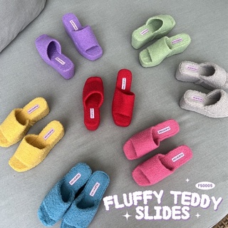 ภาพหน้าปกสินค้าFLAT2112 FS0005 : FLUFFY TEDDY SLIDES รองเท้าขนปุกปุยนุ่ม ส้นตึก ของแท้ พร้อมส่ง ที่เกี่ยวข้อง