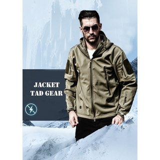 เสื้อ Jacket Style tad gear แจ็คแก็ตกันหนาว กันลม ใส่ลุยหิมะ กันน้ำได้ (สีเขียว)