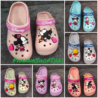 รองเท้าหัวโตผู้ใหญ่ ทรง Crocs ลาย Tsum Tsum ลิขสิทธิ์แท้ป้ายห้อย Disney