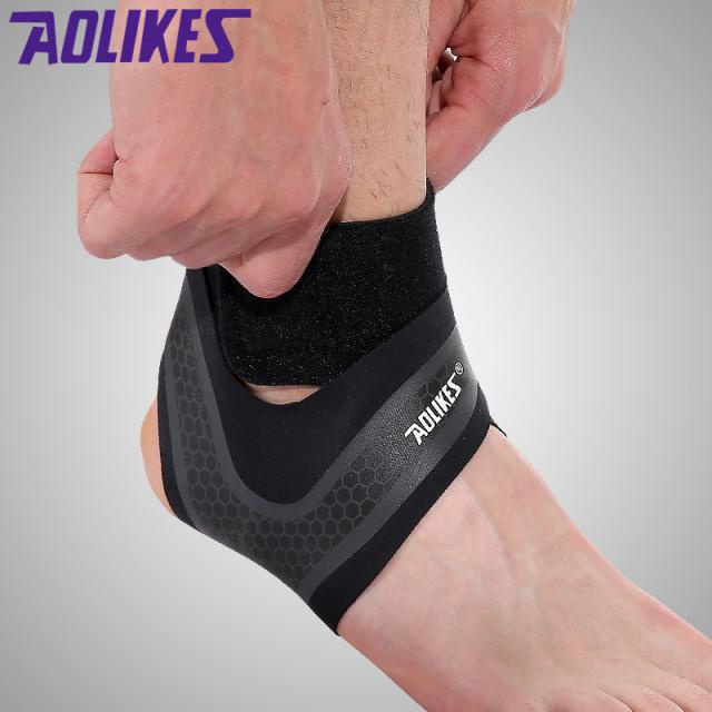 ผ้ารัดข้อเท้า-aolikes-ankle-support-ผ้ารัดข้อเท้า-ลดอาการปวดกล้ามเนื้อ-ป้องกันการบาดเจ็บข้อเท้า-ใส่เล่นกีฬาหรือทำงานหนัก