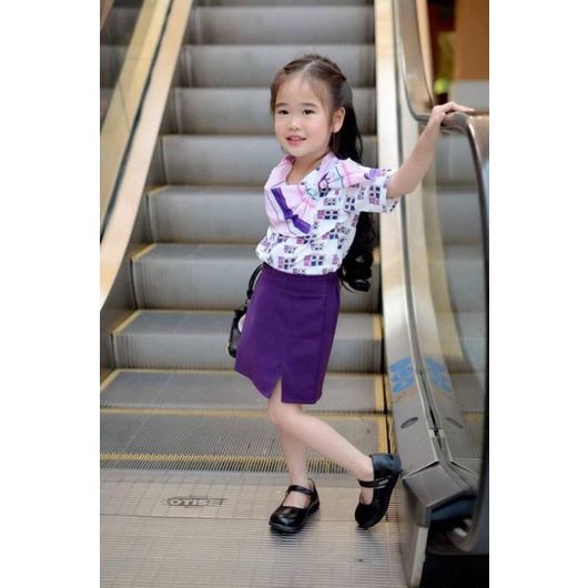 ภาพหน้าปกสินค้าชุดเซต2ชิ้นสาวแบงค์ไทยพาณิชย์ จากร้าน jeabchincome บน Shopee