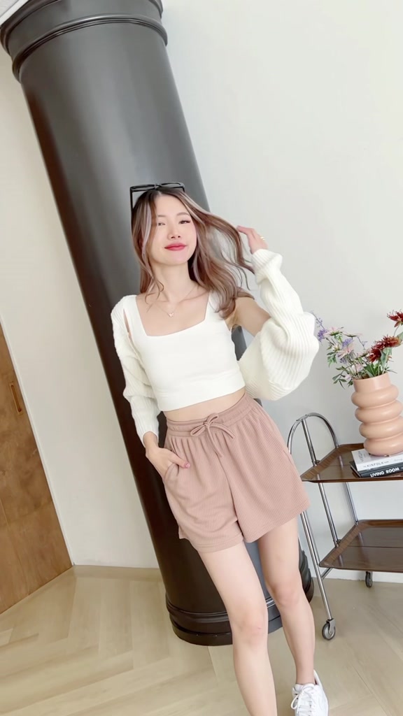 88story-th-comfy-pants-6-สี-พร้อมส่ง-กางเกงขาสั้นผ้าร่อง-เชือกรูดได้จริงมีกระเป๋ากางเกง-เนื้อผ้าทิ้งตัวไม่ต้องรีด