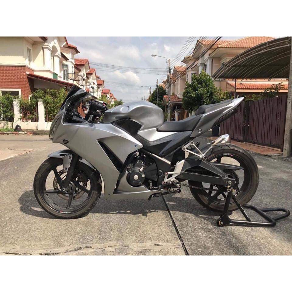 ครอบถังทรงพัน-cbr300r