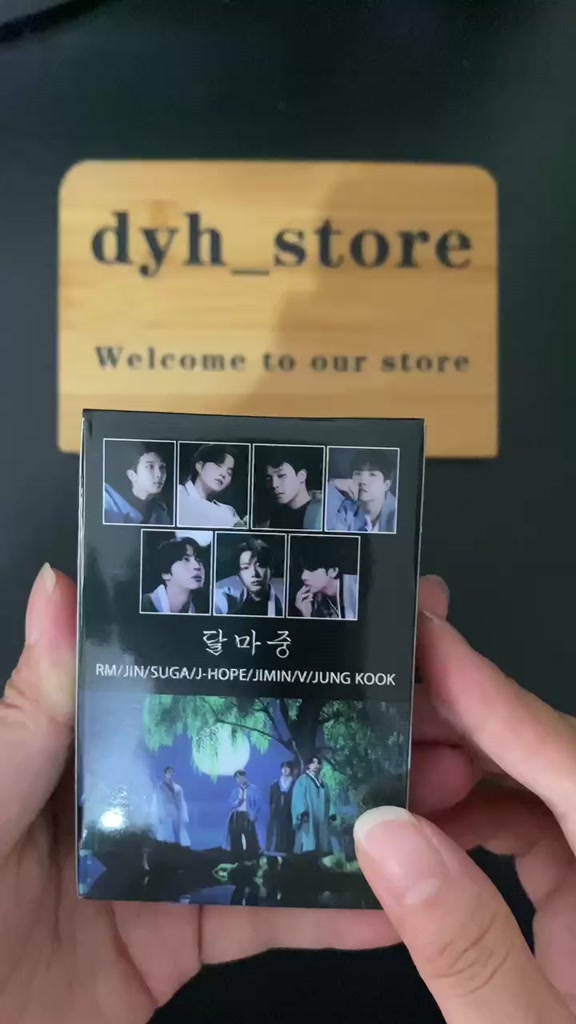 การ์ดโลโม่-อัลบั้มรูปภาพ-bts-2022-dalmajung-v-jk-55-ชิ้น-ต่อกล่อง-พร้อมส่ง