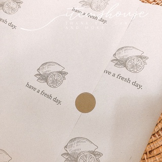 รูปภาพขนาดย่อของสีน้ำตาลอ่อน : Beige กระดาษห่อสินค้า กระดาษพิมพ์ลาย กระดาษห่อพัสดุ กระดาษแพคของ รุ่น DAYลองเช็คราคา