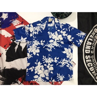 ภาพขนาดย่อของภาพหน้าปกสินค้าเสื้อฮาวาย ผ้ามือสอง งานกระสอบญี่ปุ่น สภาพดี จากร้าน marina13459 บน Shopee