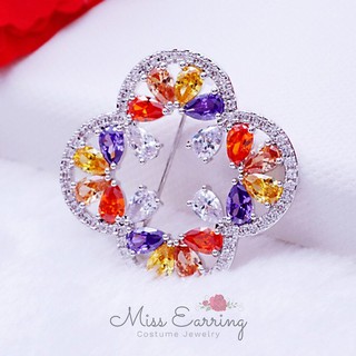 Miss Earring เข็มกลัดเพชร Pin ติดเสื้อ เข็มกลัดใบโคลเว่อร์ ประดับเพชรหลากสี ฉลุ เข็มกลัด Cz สวยน่ารัก คุณภาพสูง พร้อมส่ง