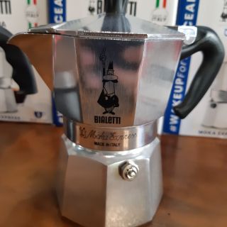 ภาพหน้าปกสินค้าMOKA EXPRESS 1cup  3cup moka pot  โมค่าพอท1 คัพ 3 คัพ ซึ่งคุณอาจชอบราคาและรีวิวของสินค้านี้