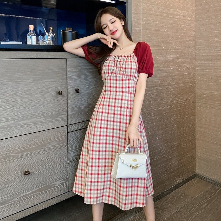 akaqi-เดรส-first-love-tea-break-ฝรั่งเศส-retro-little-red-plaid-square-คอชุดใหม่ฤดูร้อนใหม่-2021