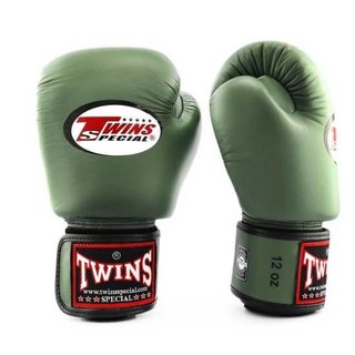 ภาพหน้าปกสินค้านวมชกมวย Twins Special BGVL3 Velcro Boxing Gloves Olive Green ที่เกี่ยวข้อง
