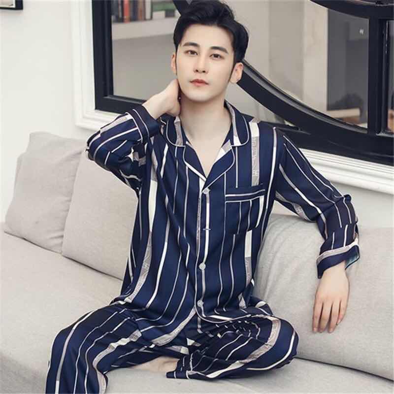 ภาพสินค้าชุดนอนแฟชั่นเกาหลีชุดนอนผ้าซาตินของผู้ชาย สีล้วนเเละพิมลาย รุ่น2813 จากร้าน sunnyshop521 บน Shopee ภาพที่ 6