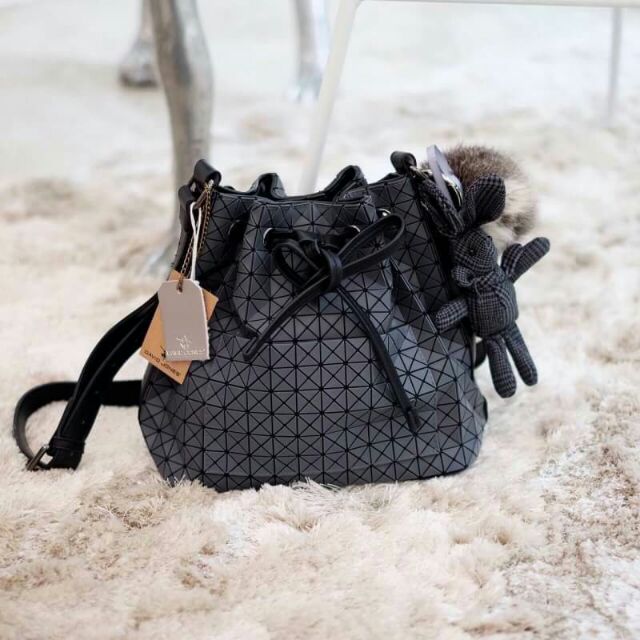 David Jones Bucket Leather (bag) Shopee Thailand