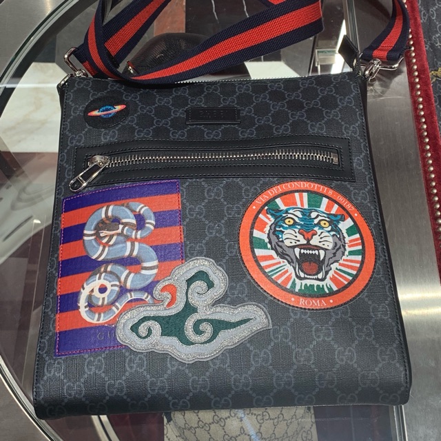 Gucci Night Courrier GG Supreme messenger | Shopee Thailand