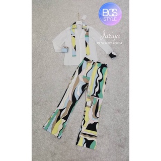 Jariya Set 2ชิ้น เสื้อเชิ๊ตสีขาวมาพร้อมกางเกงเอวสูงลายกราฟฟิค งานสวยมากๆนะคะ มาคู่กับสายผูกเอวเข้าเซ็ท งานดีมากกก