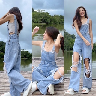 ภาพหน้าปกสินค้าChucky Overalls(3-5วันจัดส่ง)🌳🪵🌧🥜🧃🧗🏻‍♀️⛰🛌 ที่เกี่ยวข้อง