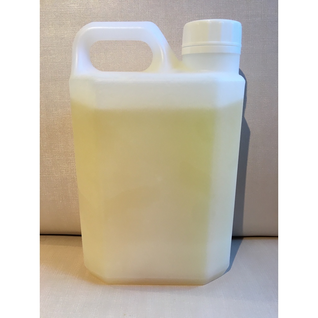 น้ำมันแมคคาเดเมีย-มะคาเดเมีย-1-ลิตร-cold-pressed-macadamia-oil