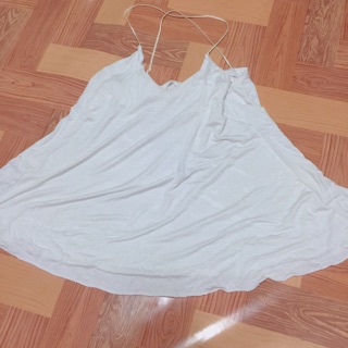 เสื้อสายเดี่ยว มือ2