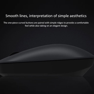 ภาพขนาดย่อของภาพหน้าปกสินค้าXiaomi Mi Wireless Mouse Lite เมาส์ไร้สาย 2.4 GHz 1000 DPI เม้าส์ไร้สายไวเลส ที่รองรับทุกสภาพพื้นผิว จากร้าน mordern_homer บน Shopee