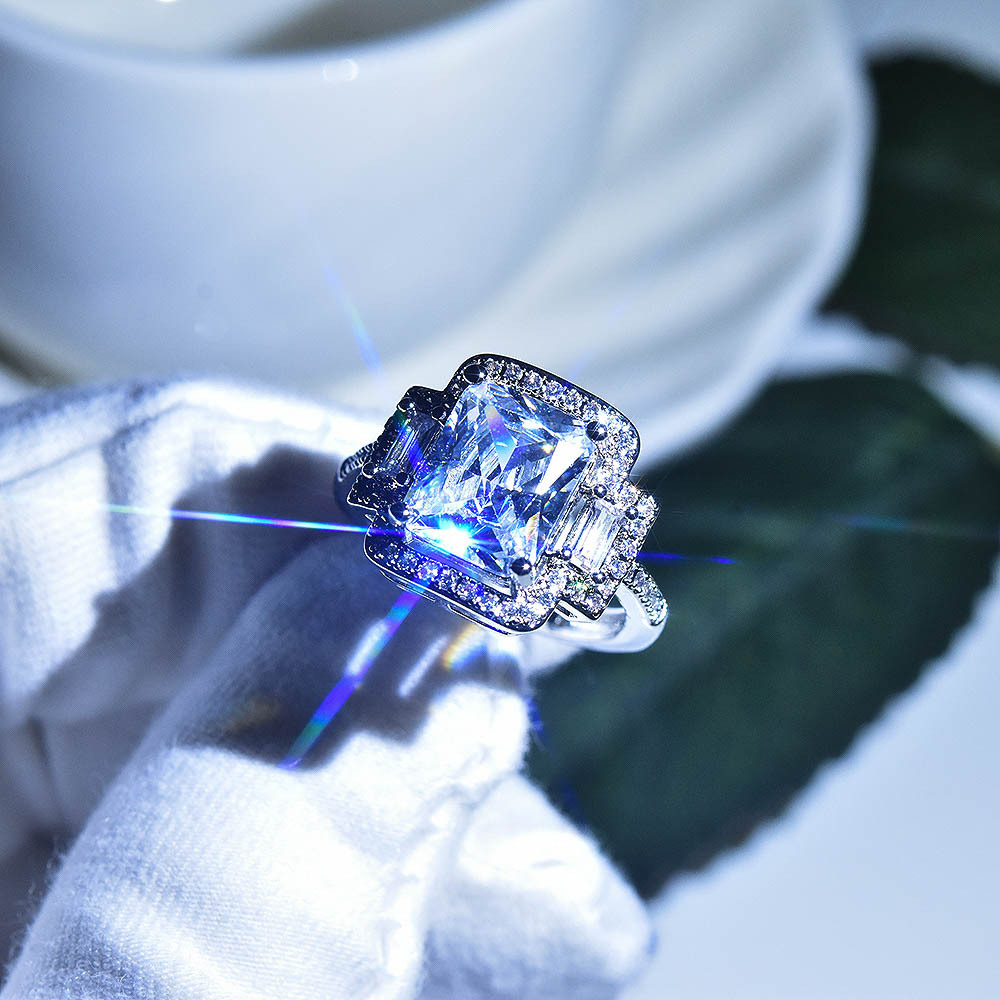 dสีเพชรแท้แหวนเจ้าหญิงสแควร์แหวนเพชรแหวนเพชรจริงหญิงpt950แหวนทองคำขาวแหวนแต่งงาน-ออก