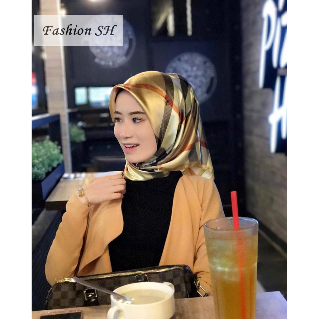 ภาพหน้าปกสินค้าNew fashion ladies shawl print headscarf M90176