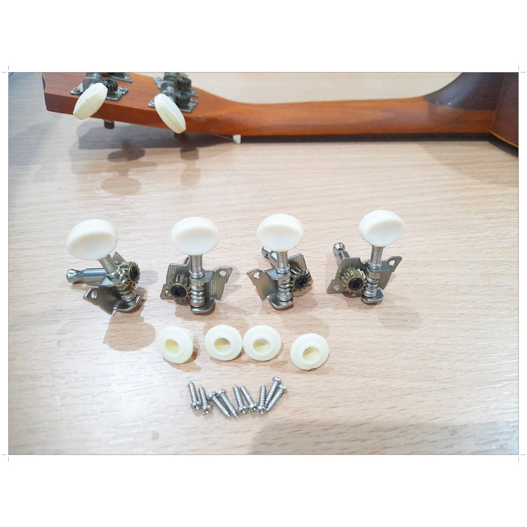ลูกบิด Ukulele 1 ชุด มี 4 อัน (หัวพลาสติก สีขาวครีม) / Ukulele Tuner