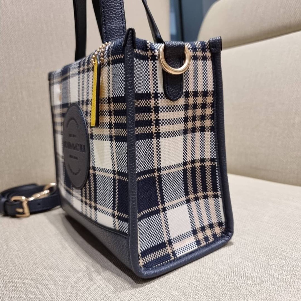 แท้-factory-co-ach-c8198-dempsey-tote-22-with-garden-plaid-print-and-co-ach-patch