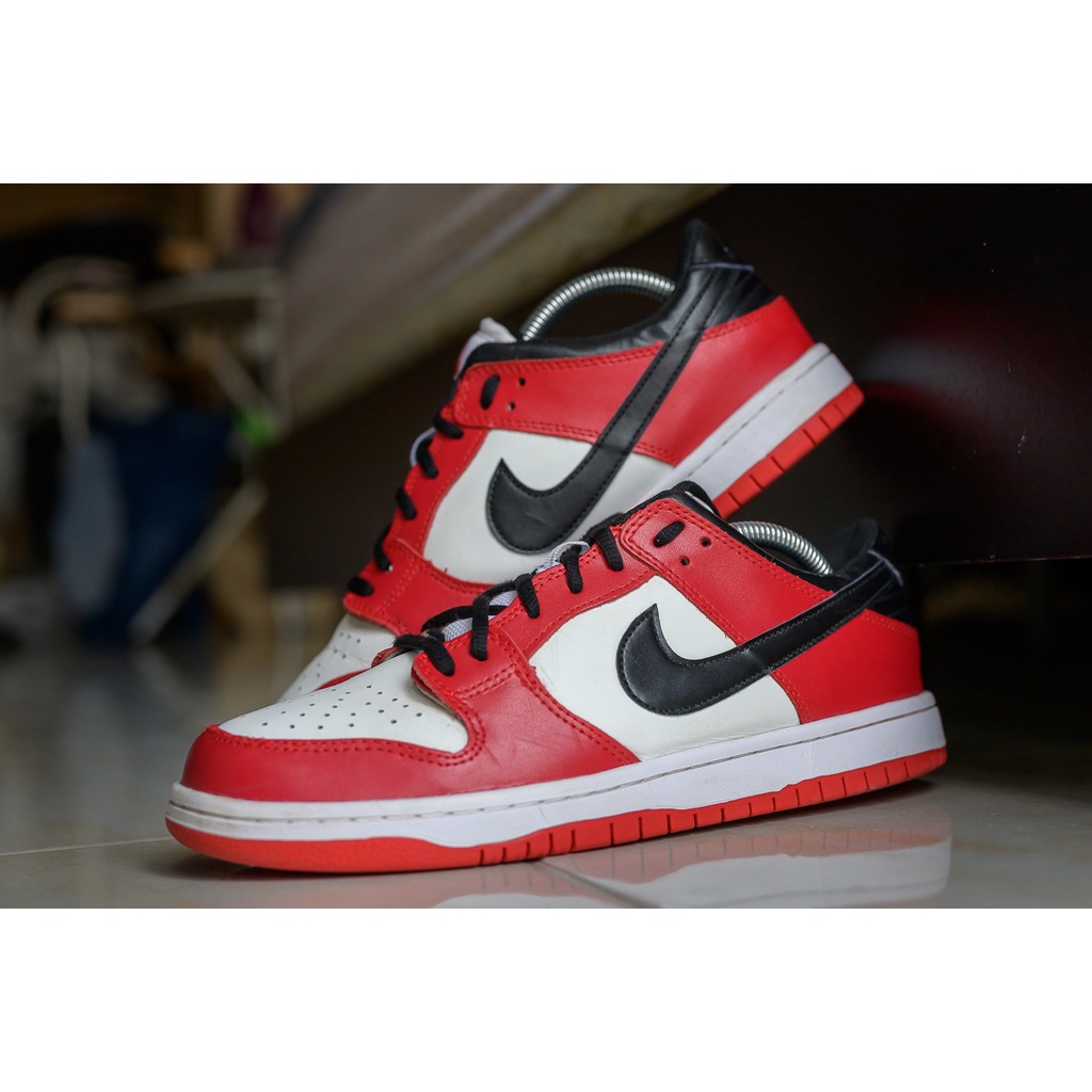 dunk low pro chicago