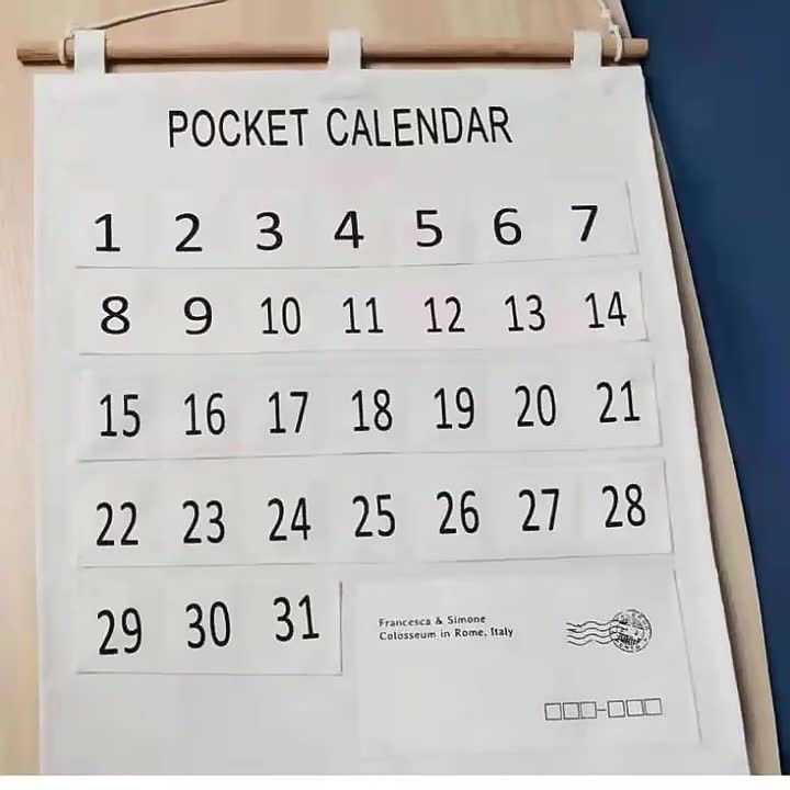 pocket-calendar-ปฏิทินออมเงิน-ปฏิทินออมเงิน-แบบเเขวนผนัง-พร้อมช่องกระเป๋า-พร้อมช่องกระเป๋า-แบบแขวนผนัง