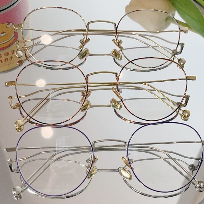 แว่นตากรองแสงรุ่น-flower-เป็นแว่นที่กรอบลายน่ารักมากแตกต่างกับรุ่นอื่นมากๆเลยค่า-กรอบบาง-ลายชัด-ลอกยาก