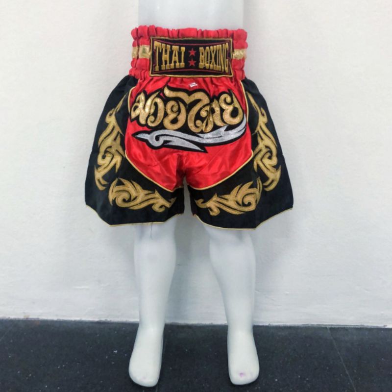ภาพสินค้ากางเกงมวย กางเกงมวยไทย ของเด็ก ผ้าซาติน ปักอักษรสีทอง (Thai boxing) จากร้าน gale_june บน Shopee ภาพที่ 6