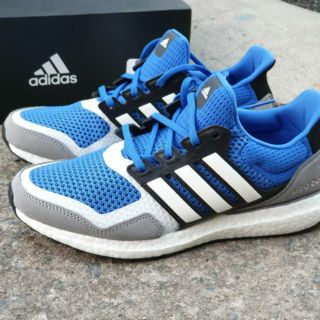 Adidas ULTRA BOOST 
Blue / White / Grey