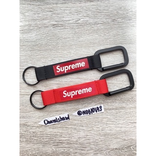 CHANEL2HAND99  ❤️ SUPREME แดง ดำ พวงกุญแจ key chain เกี่ยวหูกางเกง พวงกุญแจผ้า พวงกุญแจรถ พวงกุญแจบ้าน กุญแจมอเตอร์ไซส์