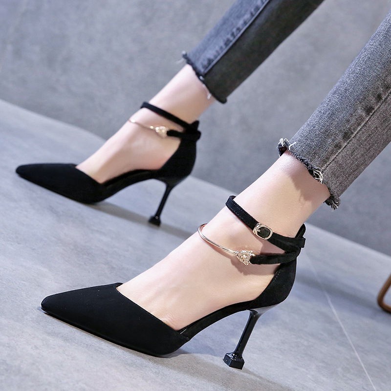 ภาพหน้าปกสินค้าส้นสูง 7/8.5cm รองเท้าส้นสูงแบบใหม่รองเท้าส้นสูงเกาหลีหญิง stiletto รองเท้าแตะส้นสูงแฟชั่นรองเท้าแตะผง๸ิิ High heels