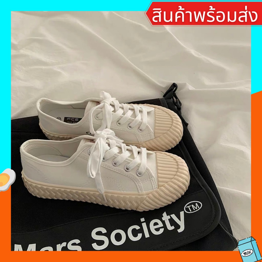 ภาพหน้าปกสินค้าพร้อมส่งในไทย ส่งทุกวัน77ขาว รองเท้าผ้าใบ รองเท้าแฟชั่น รองเท้าผ้าใบผู้หญิง รองเท้าผ้าใบสีขาว รองเท้า รองเท้าผูกเชือก จากร้าน bright232 บน Shopee