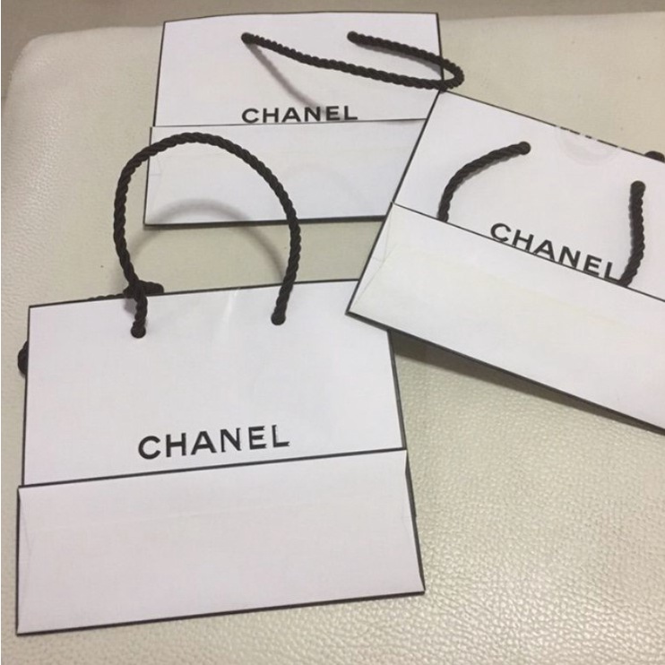 พร้อมส่งถุงกระดาษ-chanel-mac-แท้-ถุง-chanel-แท้-100-จากเค้าท์เตอร์