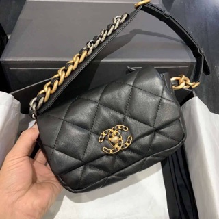 ❌Sale4990ใบเดียว❌ค่ะ Chanel19 beltbag (Ori) 📌size 19 cm.📌 📌สินค้าจริงตามรูป งานสวยงาม หนังแท้ 📌กล่อง ถุงผ้า