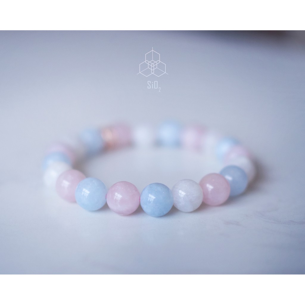 กำไลข้อมือหินแท้ The Florist [Moon stone + Aquamarine + Rose quartz