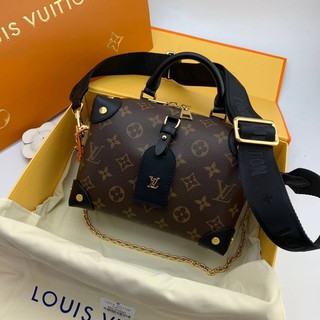 Louis vuitton Grade vip Size 20 cm