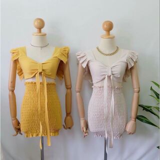 เซต2ชิ้น ผ้าลินิน เสื้อครอปแต่งระบายไหล่เชือกให้ผูกโบว์หน้า กระโปรงเอวสูงสม๊อคทั้งตัวยืดได้เยอะค่ะ