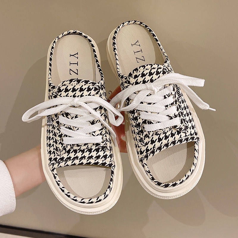 hot-sale-2523slippers-womens-outerwear-2022-new-fish-mouth-lazy-drag-platform-fashion-houndstooth-canvas-sandals-ขายร