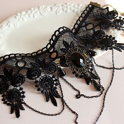 dream8885-women-gothic-black-rhinestone-lace-layered-fashionable-necklace