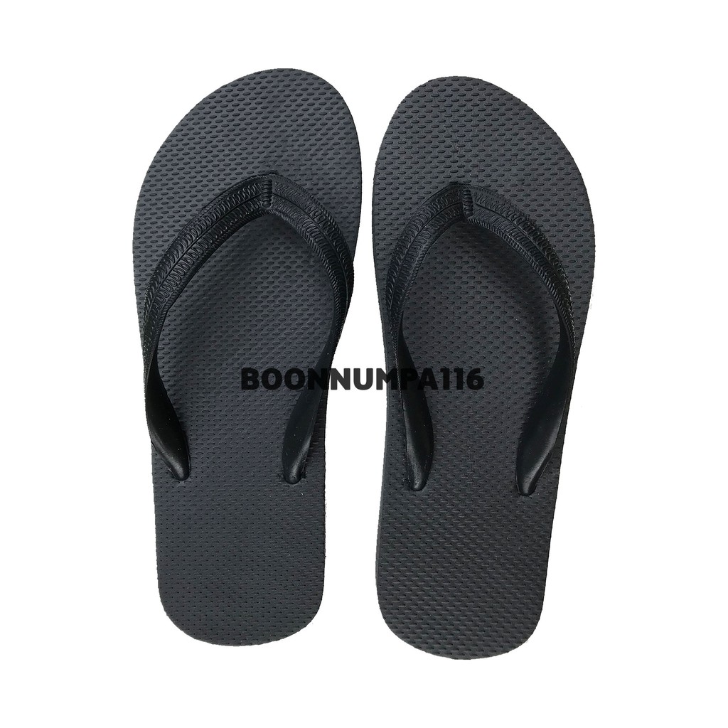 ภาพหน้าปกสินค้าBlack Flip Flops รองเท้าแตะสีดำ จากร้าน boonnumpa116 บน Shopee