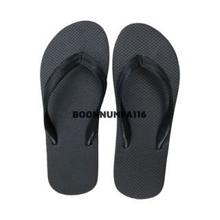 ภาพขนาดย่อของภาพหน้าปกสินค้าBlack Flip Flops รองเท้าแตะสีดำ จากร้าน boonnumpa116 บน Shopee