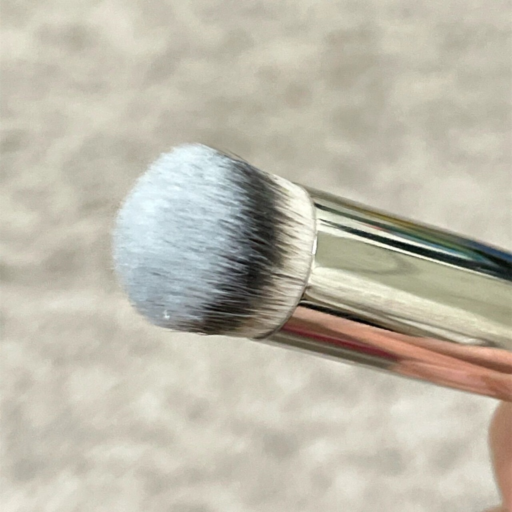 mac-makeup-brush-270s